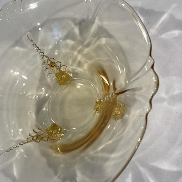 Heisey Vintage Empress “sahara Yellow”, 3 Dolphin Footed, Flared Bowl. - Picture 2 of 8